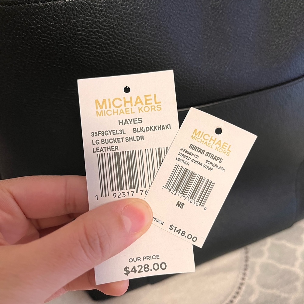 Micheal Kors shoulder bag - Picture 5 of 5
